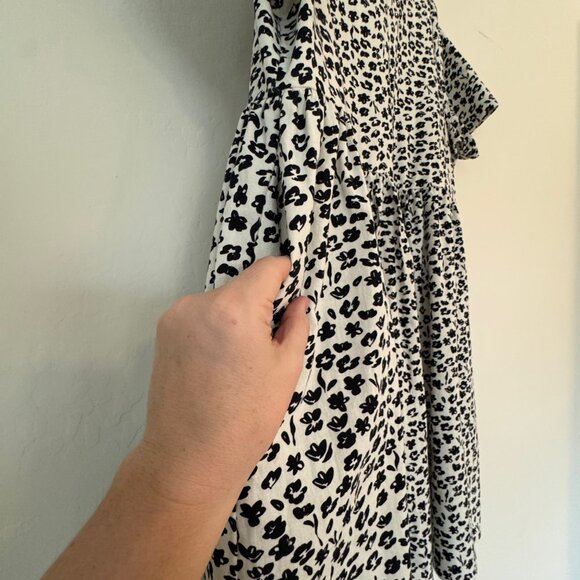 Tradlands Nico Dress - Picture 2 of 4